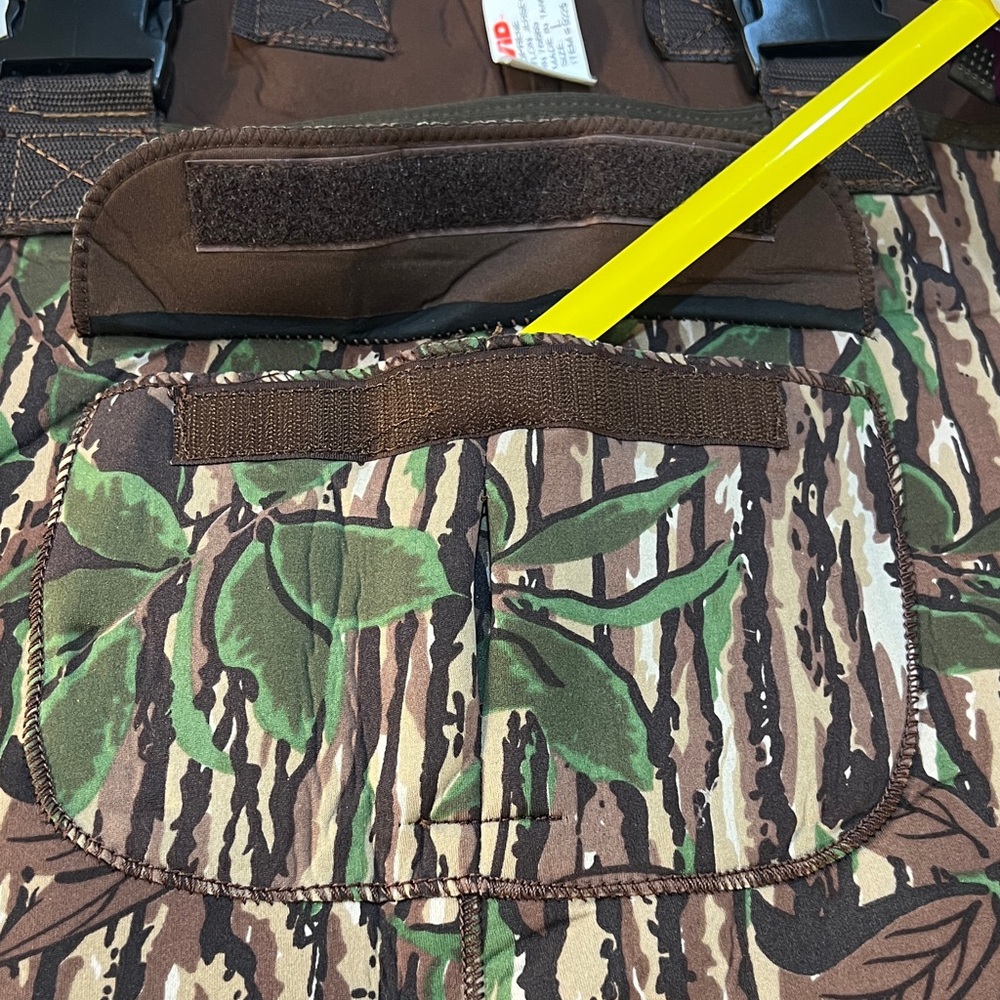 Avid Camo Neoprene Outdoor Cargo Pants size L - Picture 4 of 16